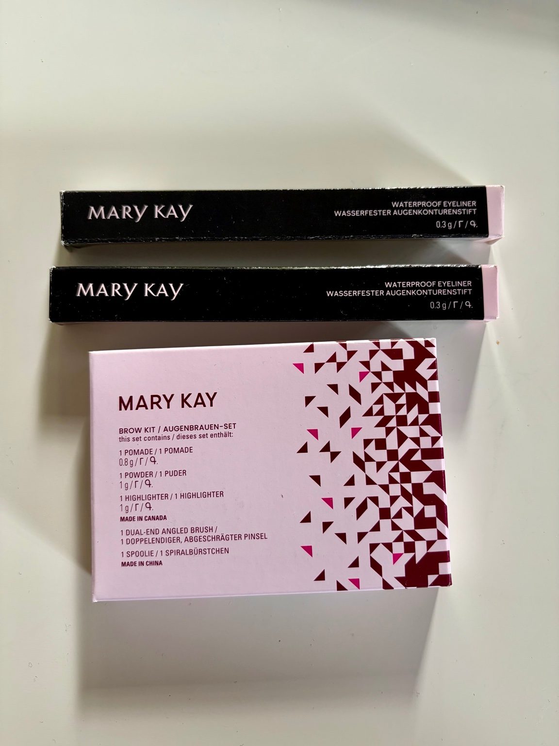 Mary Kay – sada na obočí + 2× voděodolná tužka na oči